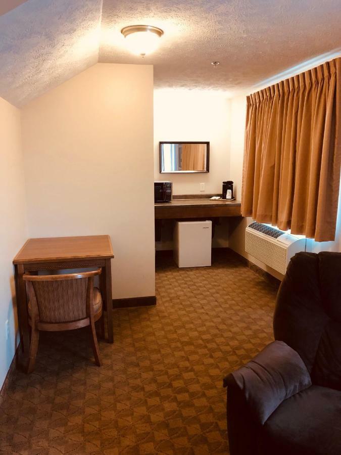 Shenandoah Inn & Suites 외부 사진